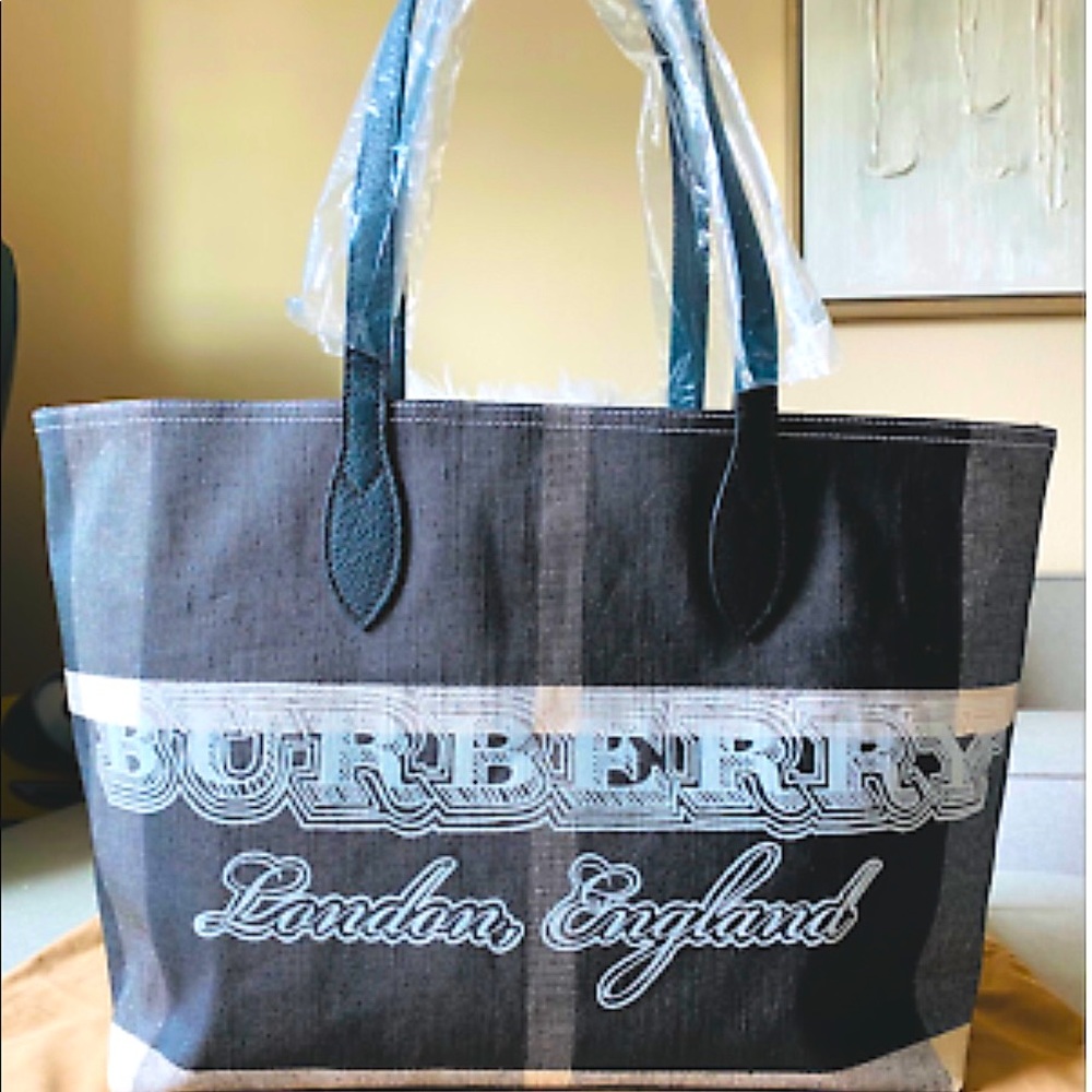 Burberry doodle canvas leather reversible tote bag
